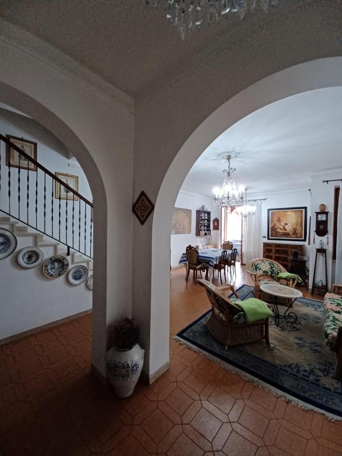 Holiday home Casa Vancanza Sciamandola *